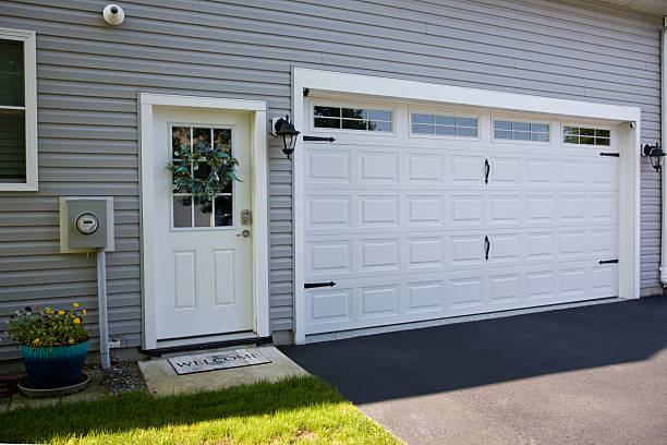 24/7 Emergency Garage Door Panel Replacement experts in Pink, OK